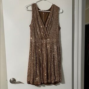 Elegant Gold Sequin Dress